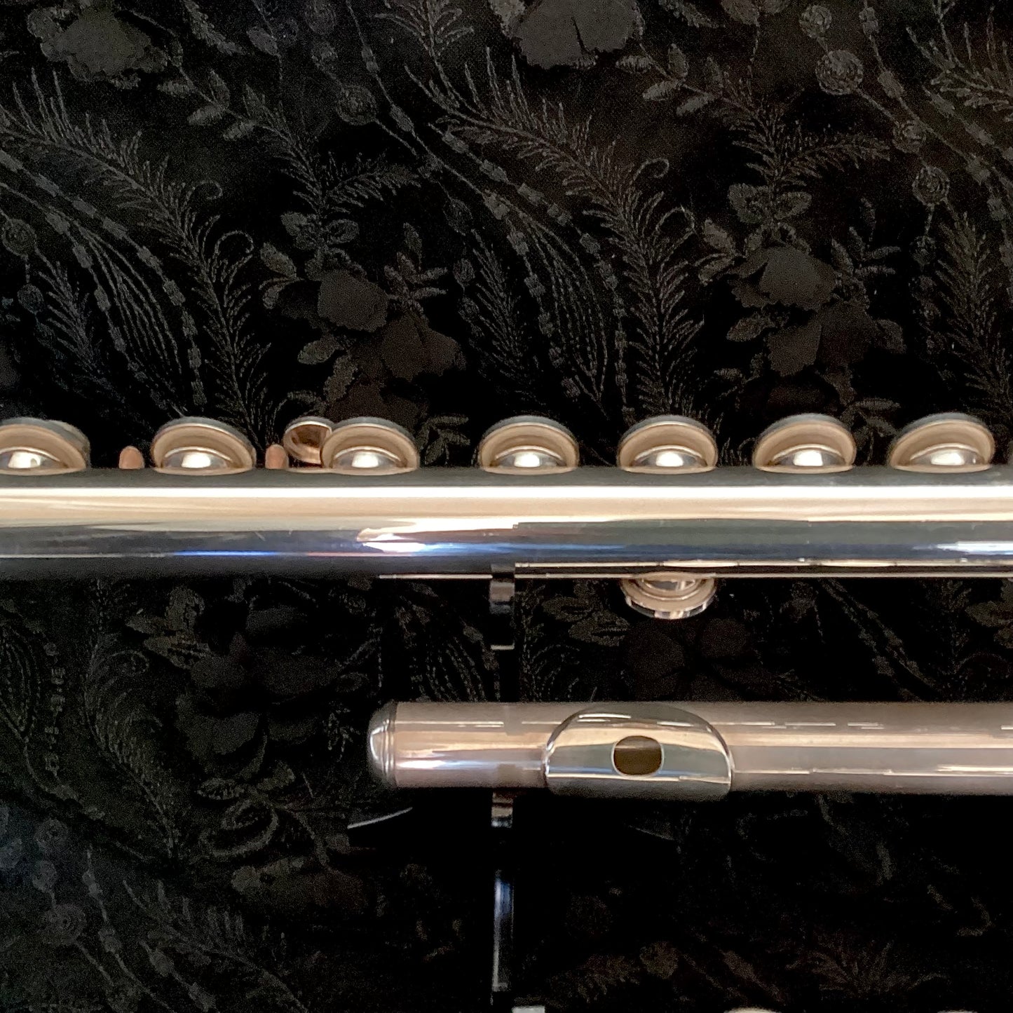 Armstrong Alto #26-47203 Pre-Owned