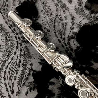 Azumi AZ3 #1285 Pre-Owned Flute