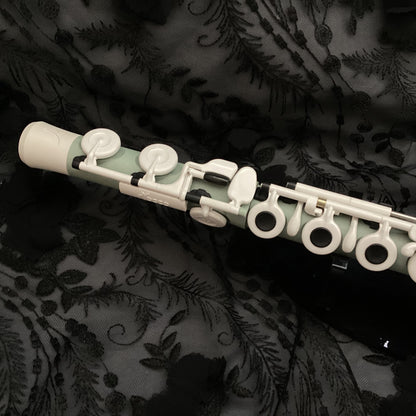 Guo Pre-Owned Macarons Flute
