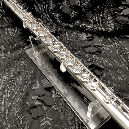 Yamaha 581 #002729 Pre-Owned Flute